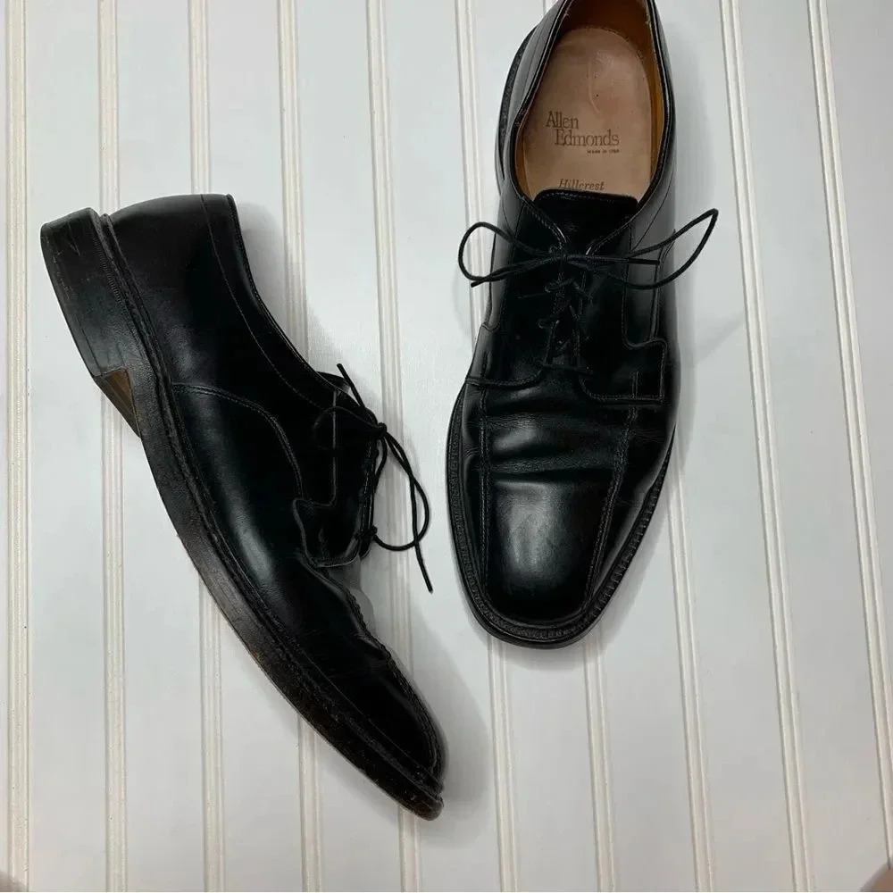 Allen Edmonds Hillcrest Loafer - Picture 2 of 11